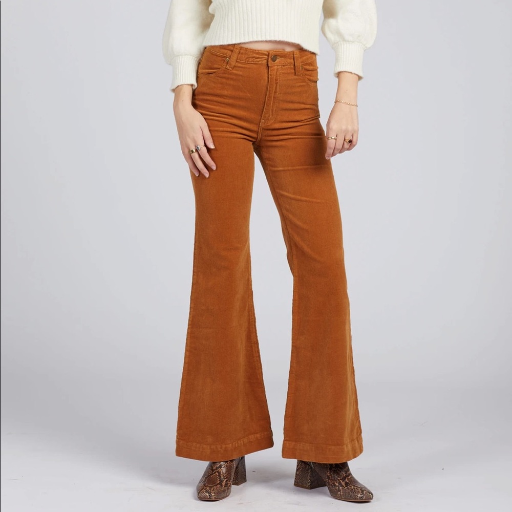 Rolla’s Tab Corduroy East Coast Flares - Size 25